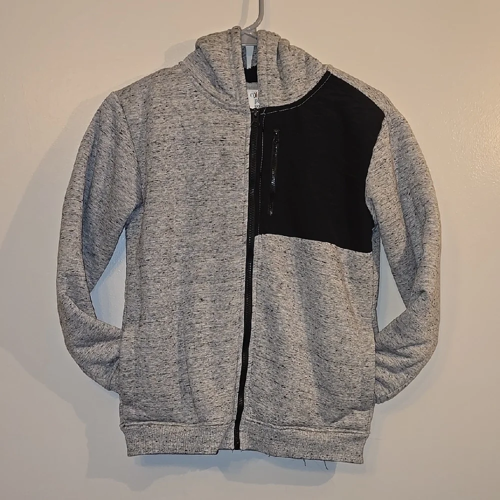 Kids Heather Gray and Black Zip Up Hoodie Size 10/12 Colorful Planet. LOT K